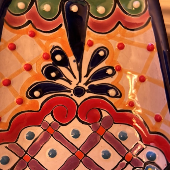 Beautiful Tonala, Mexico platter, dish, handmade and hand painted - Picture 7 of 10